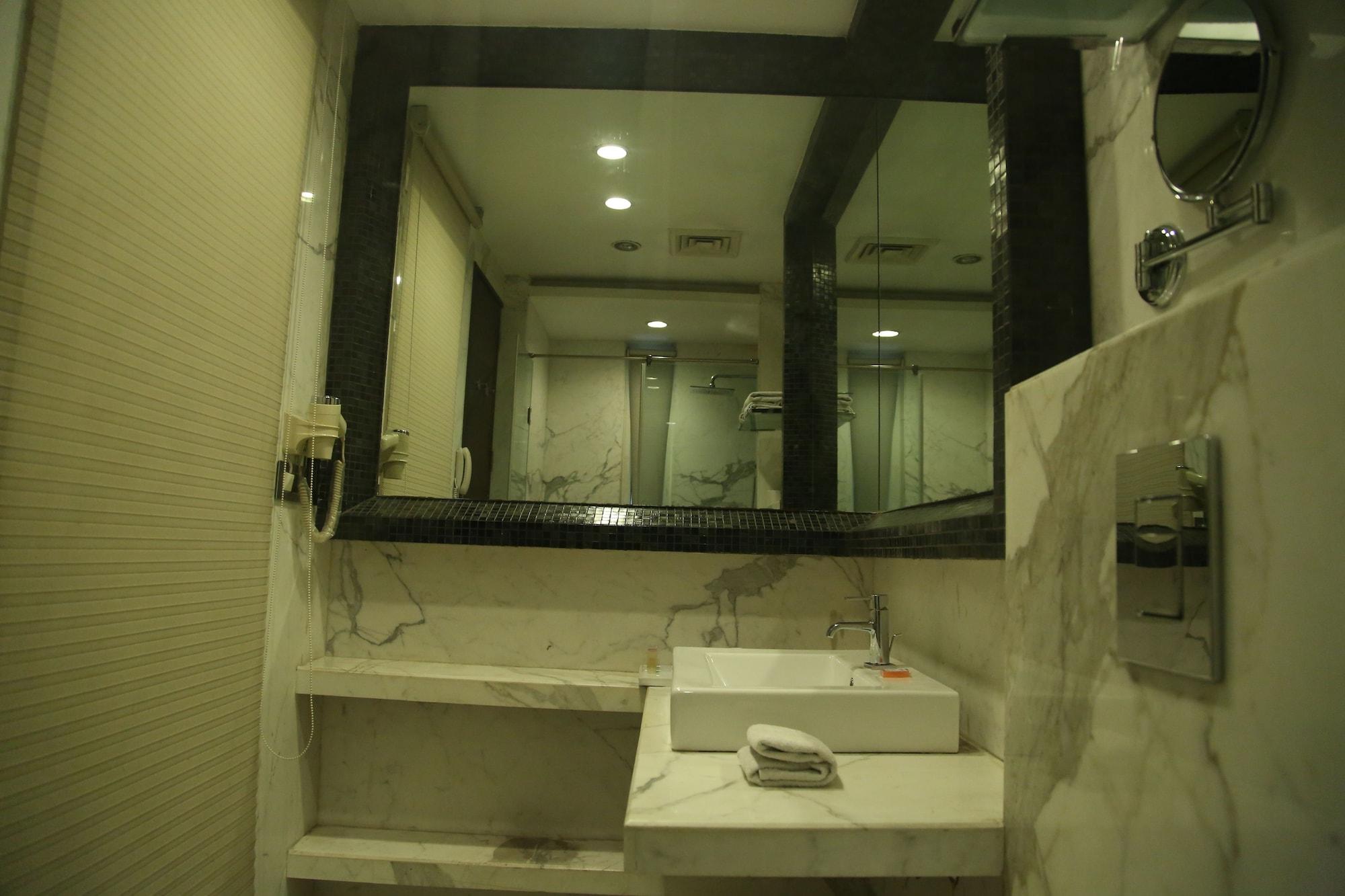 Hotel The Nanee New Delhi