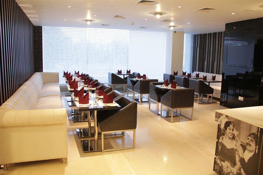 The Nanee 4* New Delhi